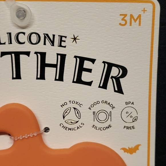 Modern Baby Jack-o-lantern Silicone Teether - Picture 2 of 3